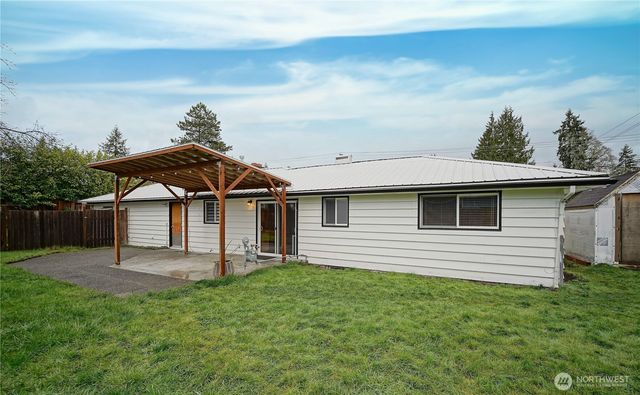 12320 Edgewood Ave SW, Lakewood, WA 98498