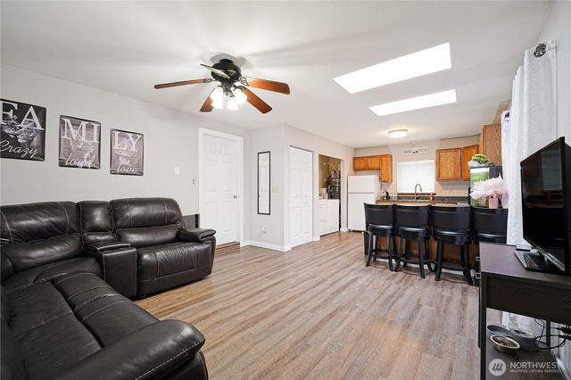 12320 Edgewood Ave SW, Lakewood, WA 98498