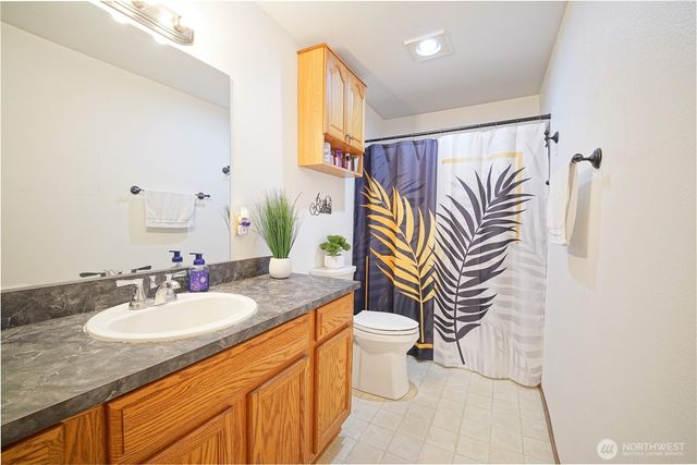 12320 Edgewood Ave SW, Lakewood, WA 98498