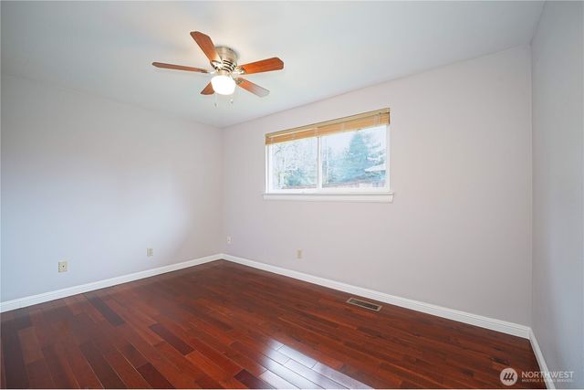 12320 Edgewood Ave SW, Lakewood, WA 98498