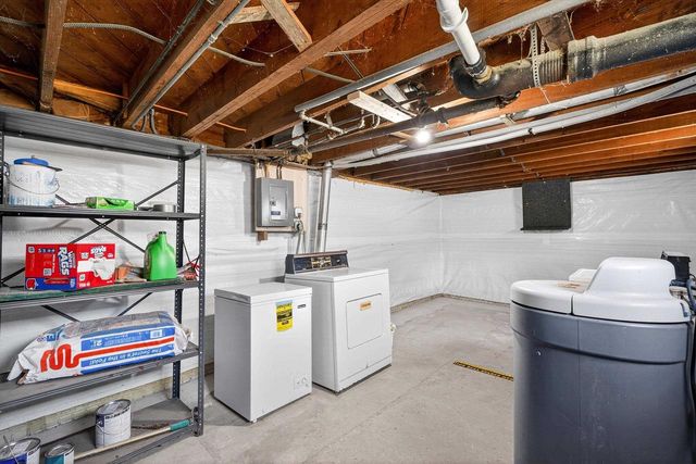736 CHRISTIANSON Avenue, Madison, WI 53714