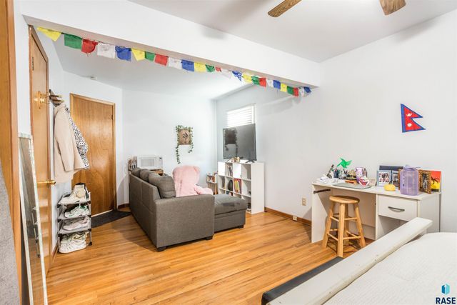 2800 S Duluth Ave Avenue, Sioux Falls, SD 57105