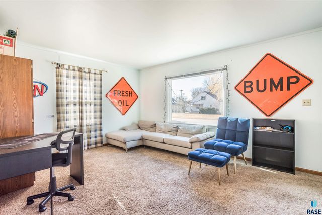 2800 S Duluth Ave Avenue, Sioux Falls, SD 57105