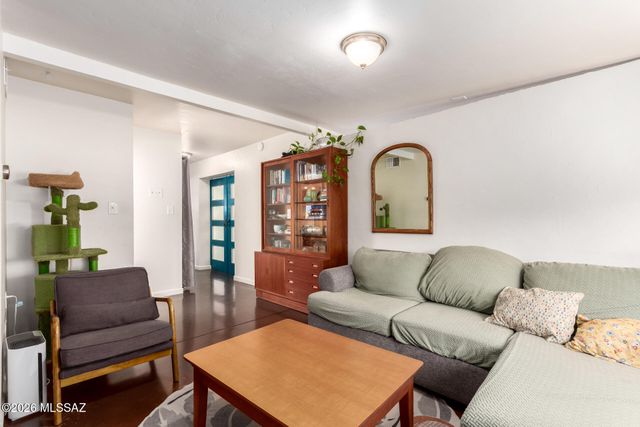 2214 N Richey Boulevard, Tucson, AZ 85716