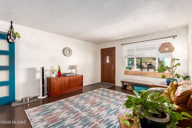 2214 N Richey Boulevard, Tucson, AZ 85716