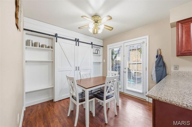 1117 Rue La Ville Walk 1117, St Louis, MO 63141