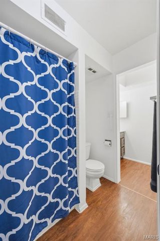 1117 Rue La Ville Walk 1117, St Louis, MO 63141