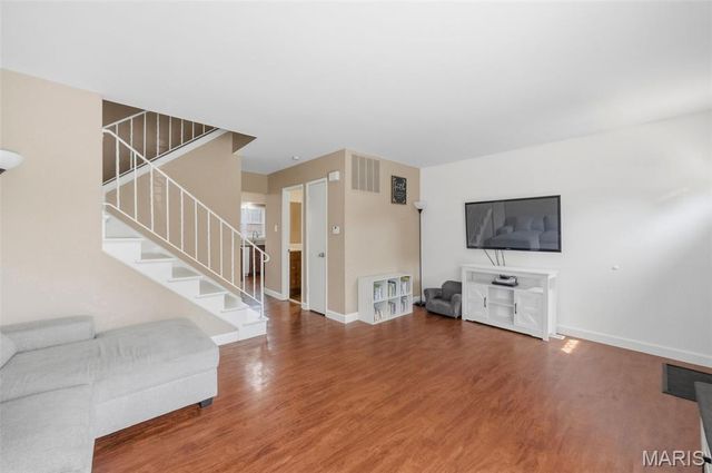 1117 Rue La Ville Walk 1117, St Louis, MO 63141
