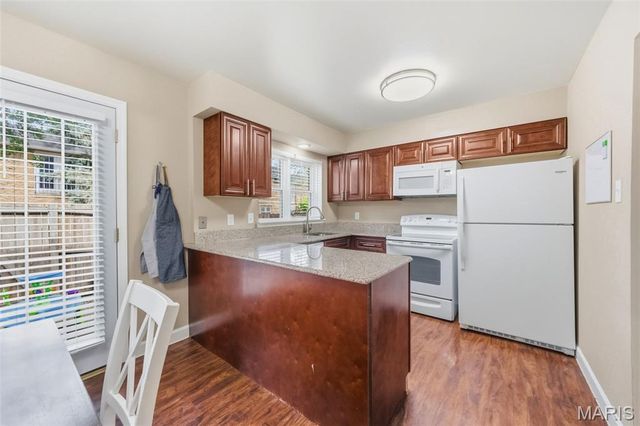 1117 Rue La Ville Walk 1117, St Louis, MO 63141
