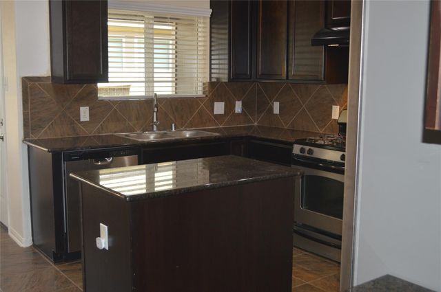 3306 View Valley Trail, Katy, TX 77493