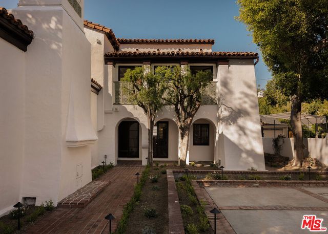 1641 N Ogden Drive, Los Angeles, CA 90046