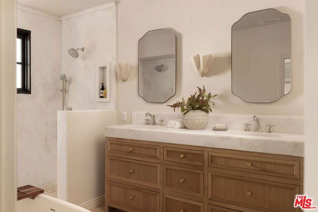 1641 N Ogden Drive, Los Angeles, CA 90046