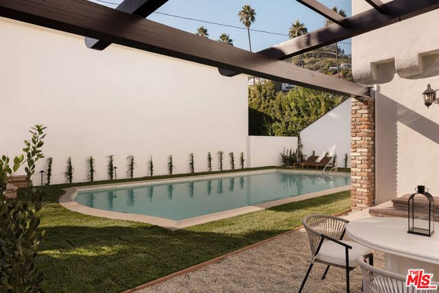 1641 N Ogden Drive, Los Angeles, CA 90046