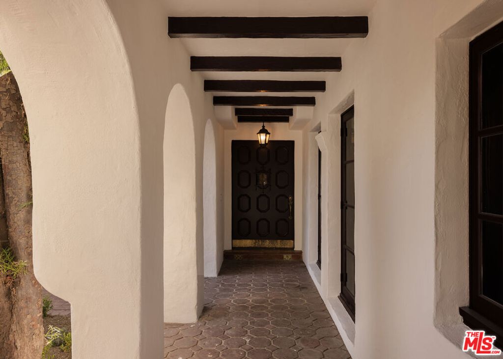 1641 N Ogden Drive, Los Angeles, CA 90046 — photo 3
