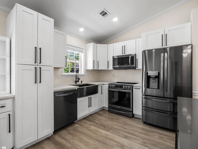 208 Ashley Danielle Drive, Duncan, SC 29334