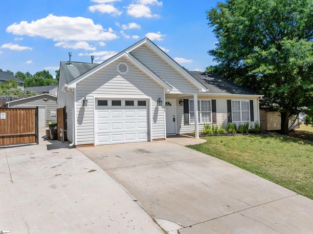 208 Ashley Danielle Drive, Duncan, SC 29334