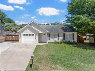 208 Ashley Danielle Drive, Duncan, SC 29334