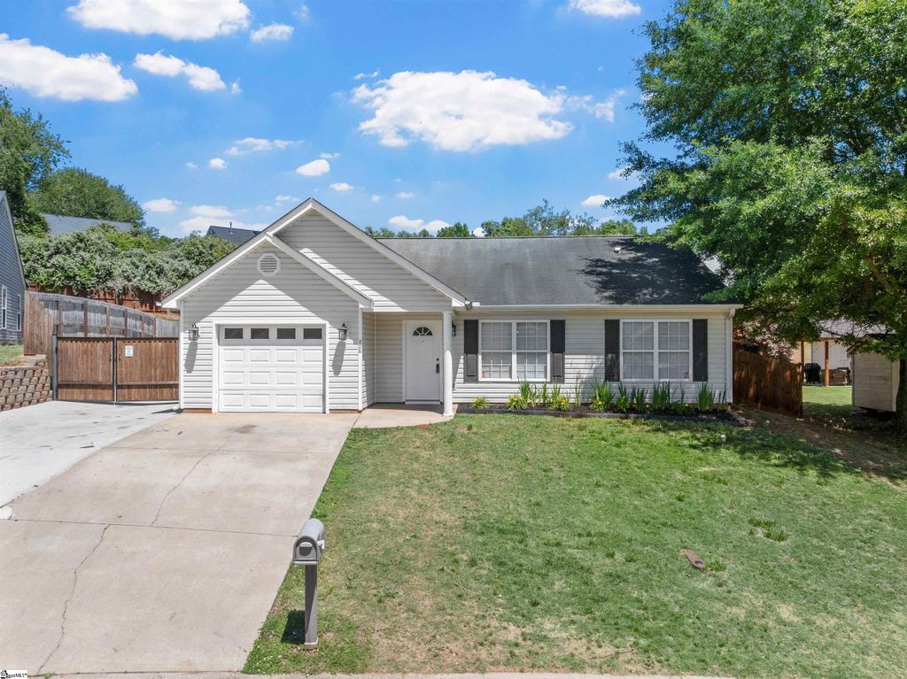 208 Ashley Danielle Drive, Duncan, SC 29334
