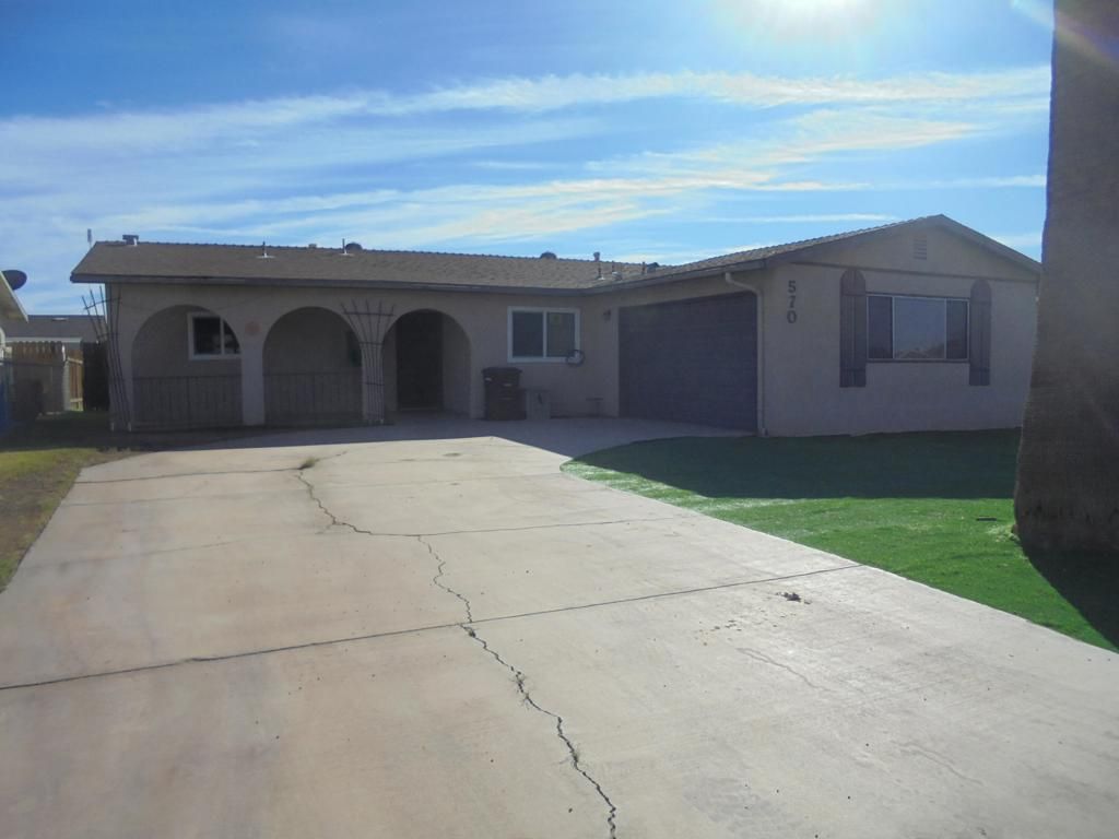 570 Holley Lane, Blythe, CA 92225