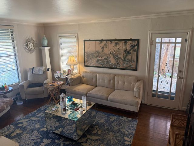 4313 El Campo Avenue, Fort Worth, TX 76107