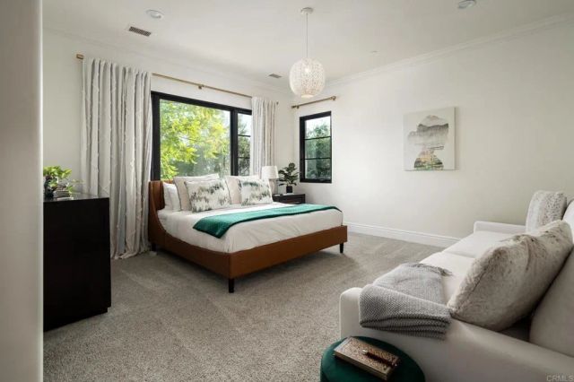 18000 Sunset Point Rd, Poway, CA 92064
