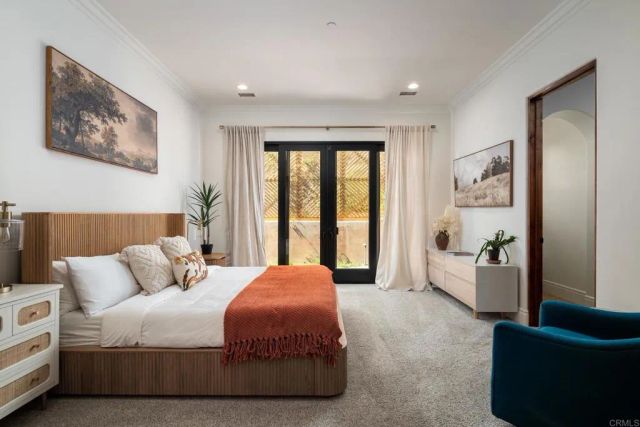 18000 Sunset Point Rd, Poway, CA 92064