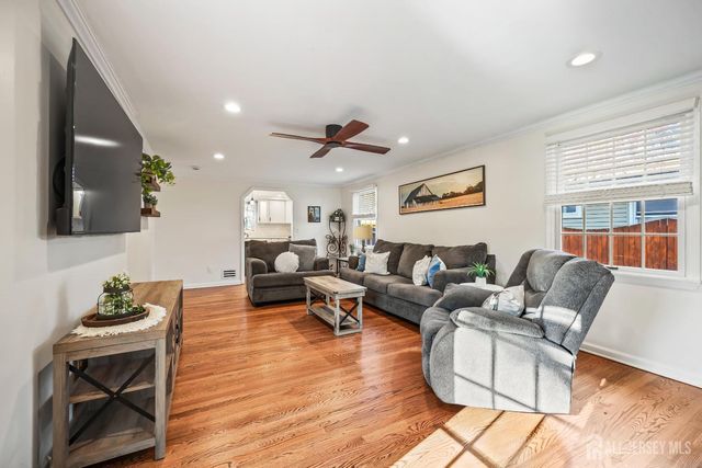 38 Ocean Boulevard, Old Bridge, NJ 07735