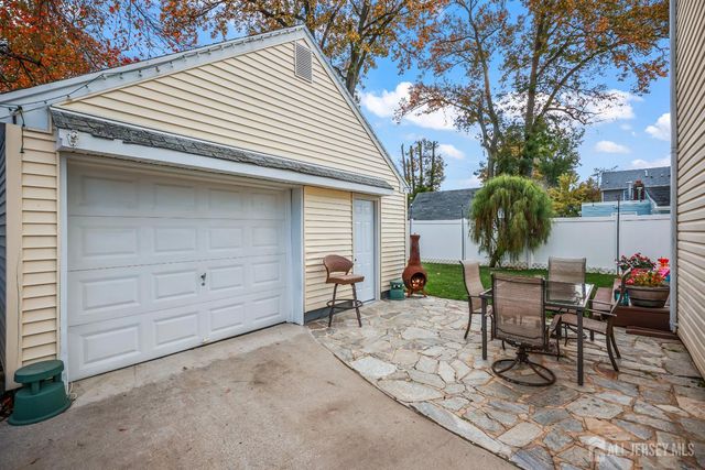 38 Ocean Boulevard, Old Bridge, NJ 07735