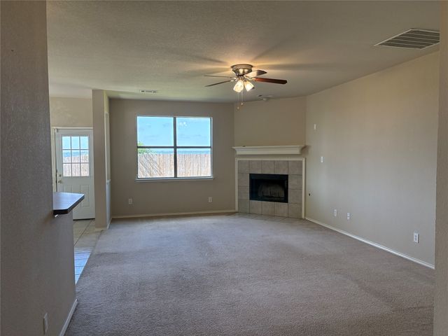10701 Ambling Trail, Fort Worth, TX 76108