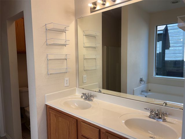 10701 Ambling Trail, Fort Worth, TX 76108