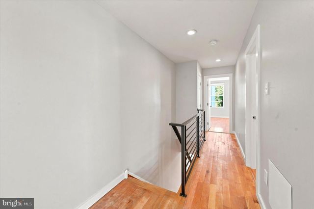 1006 W DAKOTA ST, Philadelphia, PA 19133