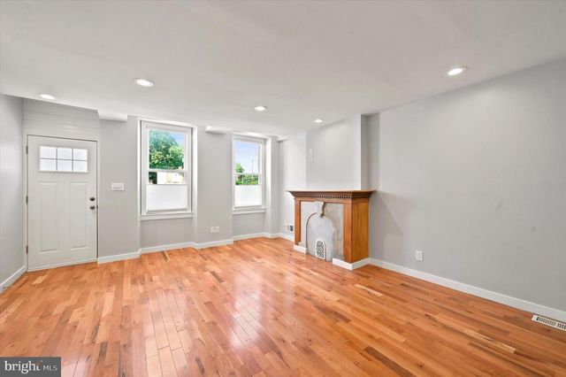 1006 W DAKOTA ST, Philadelphia, PA 19133