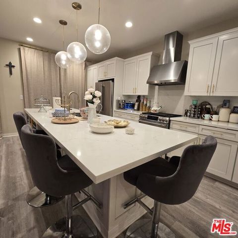 19549 Cardigan Drive, Northridge (los Angeles), CA 91324