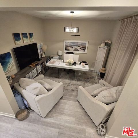 19549 Cardigan Drive, Northridge (los Angeles), CA 91324