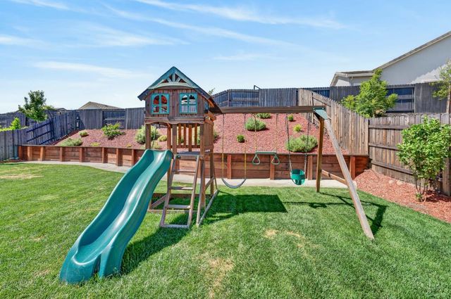 4157 Creek Bank Ct, Rocklin, CA 95765