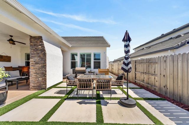 4157 Creek Bank Ct, Rocklin, CA 95765