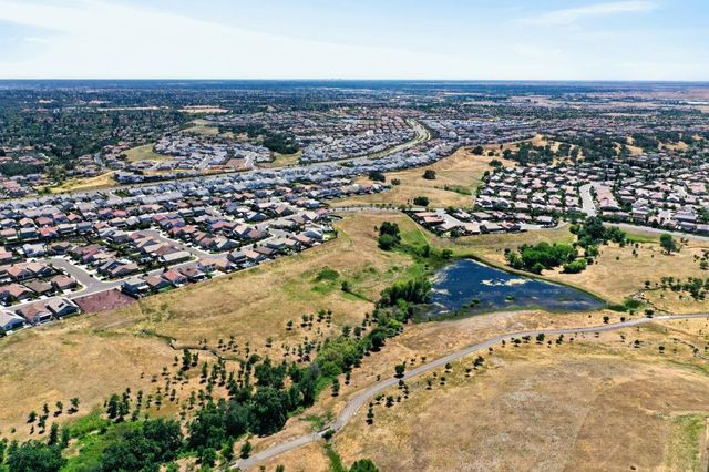4157 Creek Bank Ct, Rocklin, CA 95765