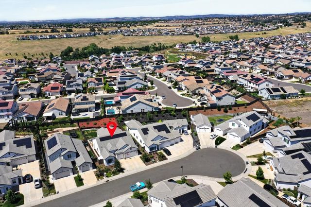 4157 Creek Bank Ct, Rocklin, CA 95765