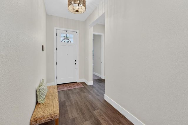 4157 Creek Bank Ct, Rocklin, CA 95765