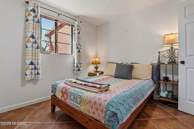 290 S Paseo Madera Unit D, Green Valley, AZ 85614