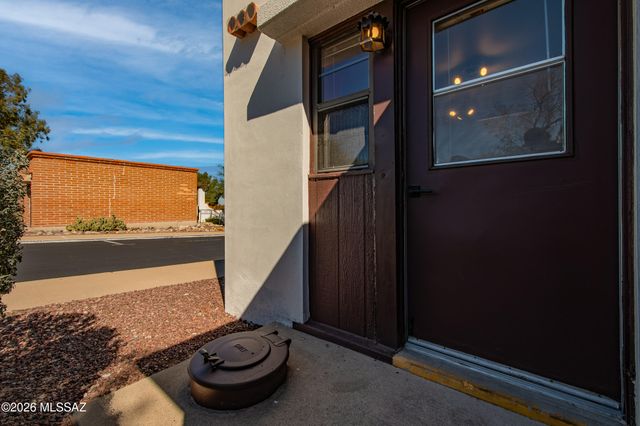 290 S Paseo Madera Unit D, Green Valley, AZ 85614