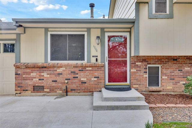 1706 S Memphis Street, Aurora, CO 80017