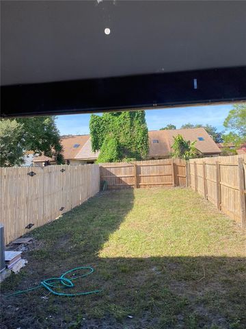 2738 HUNT CLUB LANE, Orlando, FL 32826