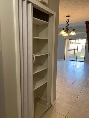 2738 HUNT CLUB LANE, Orlando, FL 32826