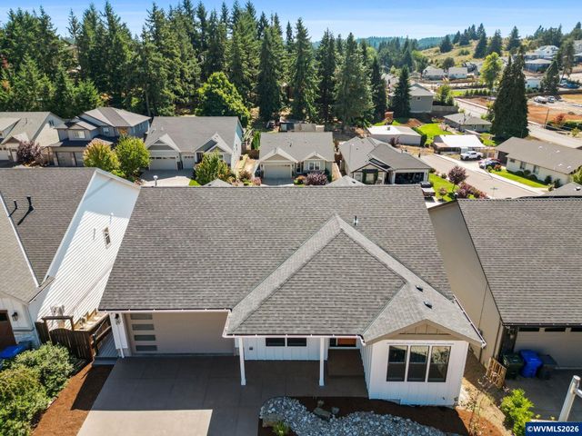 134 Rainier Dr SE, Salem, OR 97306