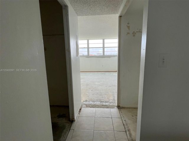 13155 Ixora Ct 703, North Miami, FL 33181