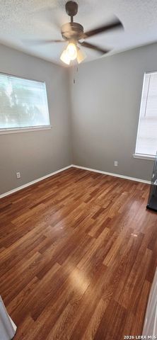 5411 rushhill, San Antonio, TX 78228