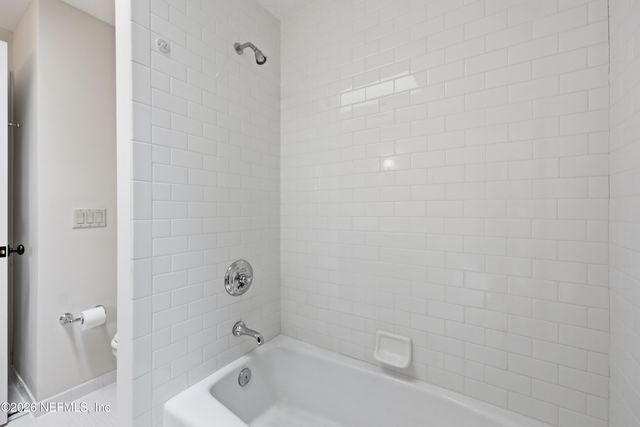 2318 PINE ISLAND Court, Jacksonville, FL 32224