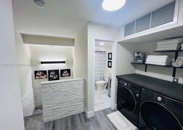 14343 SW 97th Ln, Miami, FL 33186