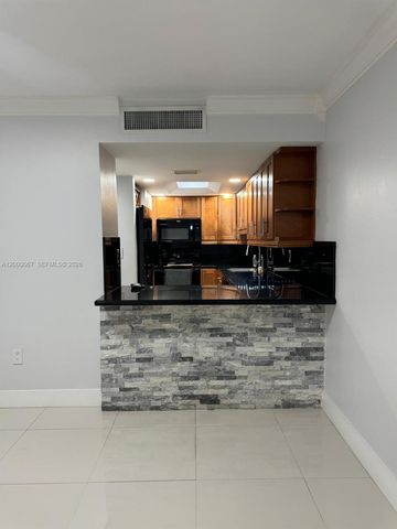 14343 SW 97th Ln, Miami, FL 33186